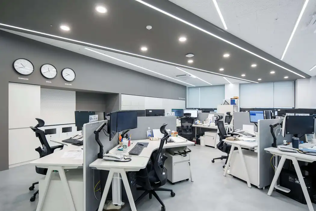 테이블 및 선반